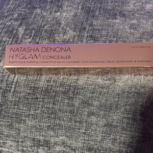 Natasha Denona Hy-Glam Concealer in Purple and Gold